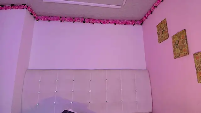 Chat XXX Live lilyth_bloom