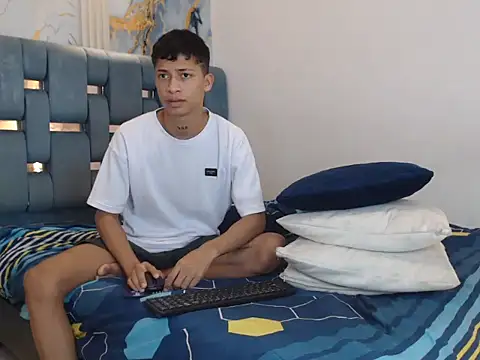 Czat XXX na żywo – GOLD_BOYS