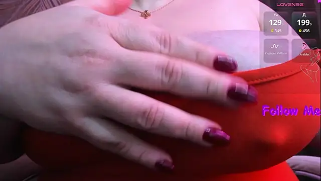 AlisaMisty élő XXX-chatje