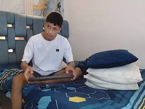 GOLD_BOYS: απευθείας συνομιλία ΧΧΧ