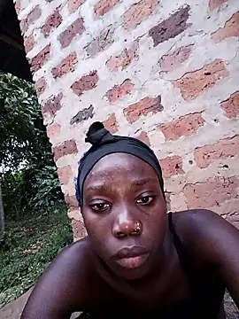 Chat XXX en directo de holygrail001