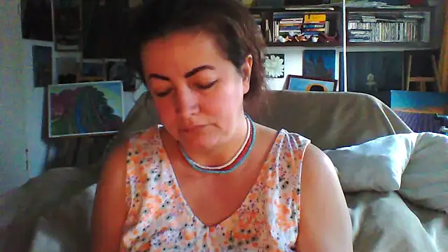 MariaAnaSunshine 即時 XXX 聊天