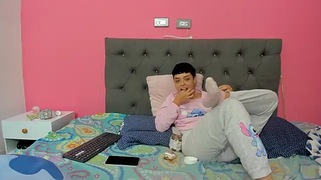 XXX chat uživo modela ariloe_quintero