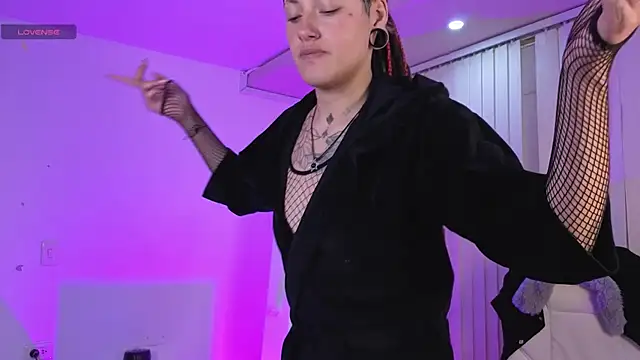Živý XXX chat _sharlotte777