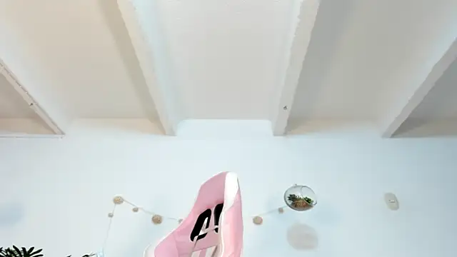 violet_77711 – Naživo XXX chat