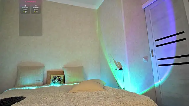 Roseaa Live XXX Chat