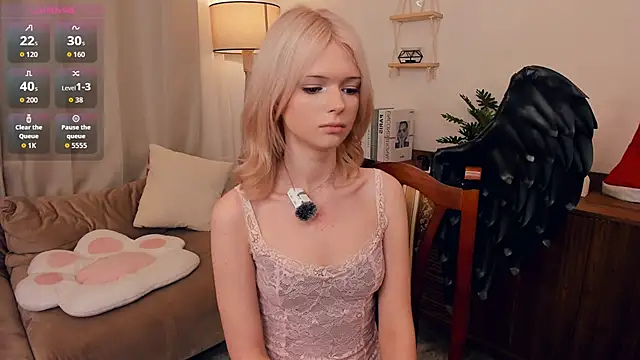 LaureMestler Chat XXX in diretta