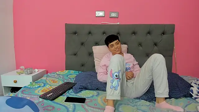 ariloe_quintero's Live XXX Chat