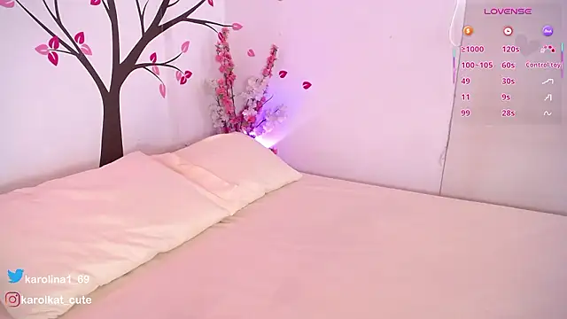 Karolina_1 Chat XXX live