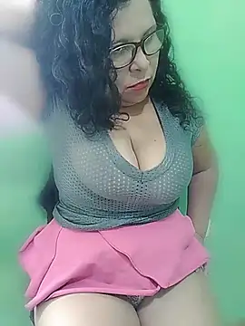 Amarantha25 live XXX chat