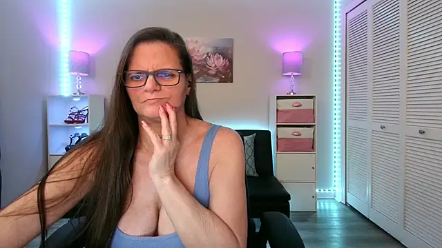 SamieSuttonのライブXXXチャット