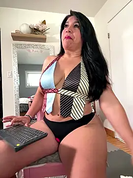 Jadeh_Williams02 Live XXX-Chat