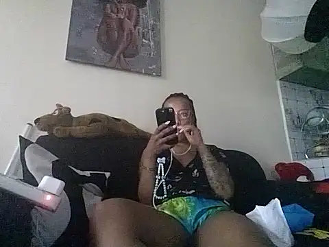 hoely_grail01 live XXX chat