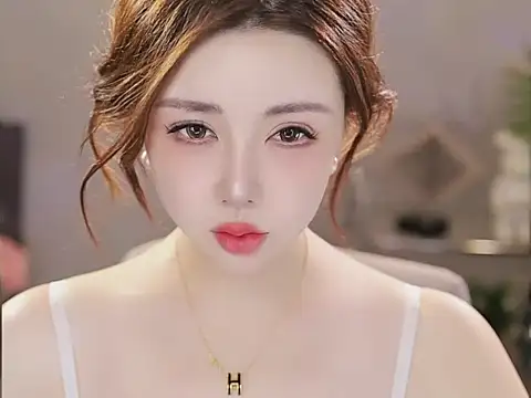 Qiaoqiao__n Live XXX chat