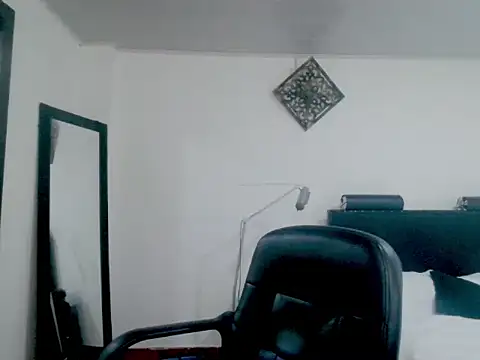 Hanna-33 Live XXX-Chat