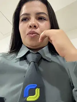 Ariana-07 élő XXX-chatje