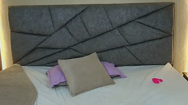 Chatroom XXX en direct de GabySweett_