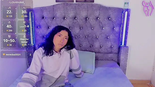 Naughty_Elegance Live XXX-chat