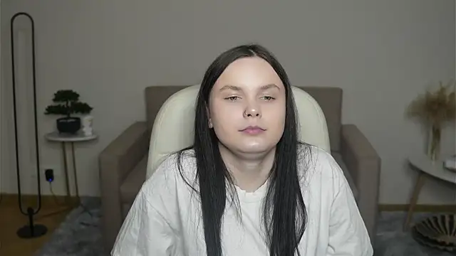 LeilaErcolani Live XXX-chat