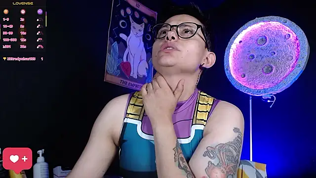 Živý XXX chat girl_intense444