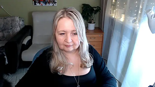 JanaMayern Live XXX chat