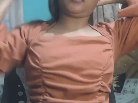 NancyRuvi – Naživo XXX chat