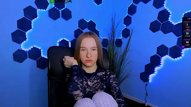 doll_vey's Live XXX Chat