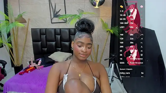 alana_bonnyn Webbikameraesitys