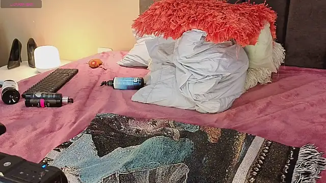 HelenaCole-'s Live XXX Chat