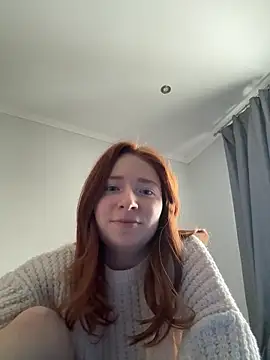 HoneyBunny18のライブXXXチャット