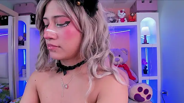 miss___megan Chat XXX live