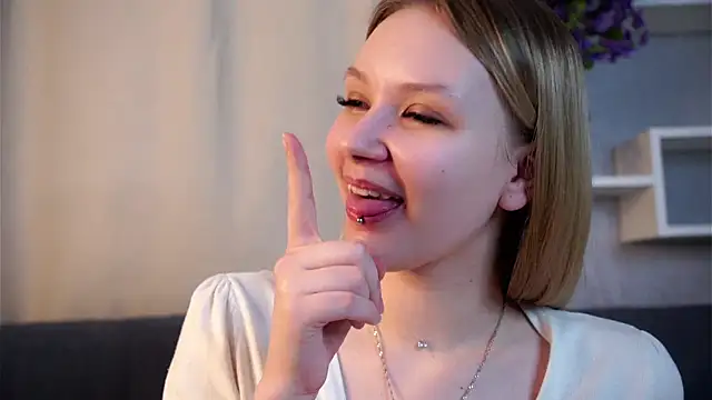 ElissaGlod: απευθείας συνομιλία ΧΧΧ