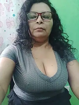 Chatroom XXX en direct de Amarantha25