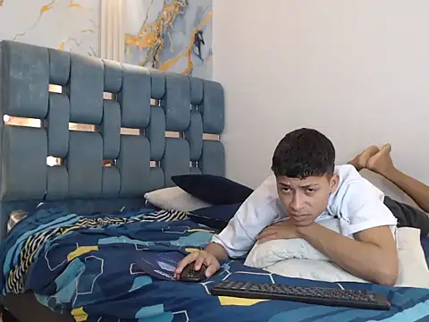 GOLD_BOYS: онлайн-секс-чат