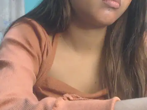 XXX chat uživo modela NancyRuvi