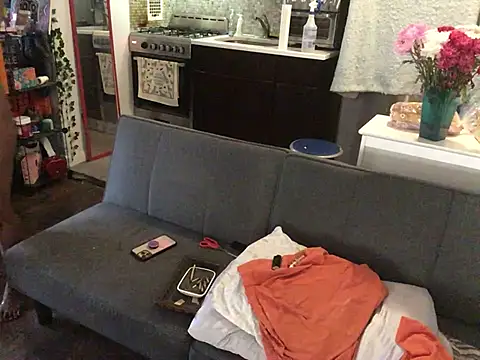 littyleesh1's Webcam Show