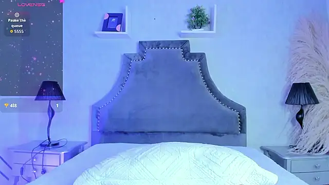 KarelyMitchel's Live XXX Chat