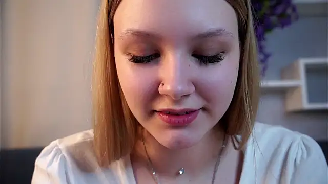 แชท XXX สดของ ElissaGlod