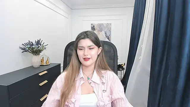 AnneTLiのライブXXXチャット