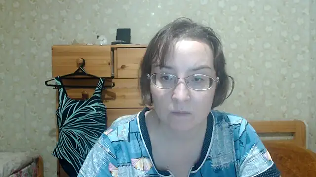 Chat +18 de Smart_Rose ao vivo