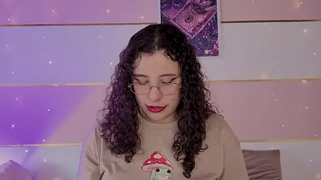 Charlotte__Miller: διαδικτυακό σόου στην κάμερα