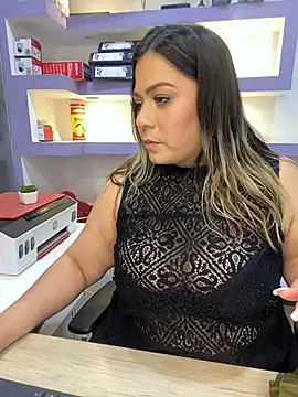 isabella_horney_ – Naživo XXX chat