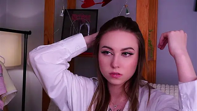 LorileeRuetz Live XXX-chat