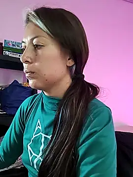 Tefannyy_ Chat XXX in diretta