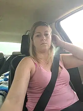 NikkiBlisss Chat XXX live