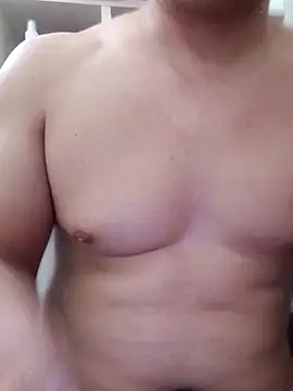 juanpa8453 Adlı Modelin Canlı XXX Sohbeti