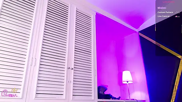 Živý XXX chat EmmaaCastro