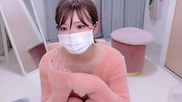 NAMI_s2 Adlı Modelin Canlı XXX Sohbeti