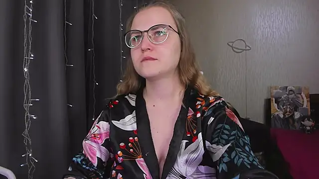 Czat XXX na żywo – MissBrightShine