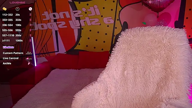 LiaBrazzerr Adlı Modelin Canlı XXX Sohbeti